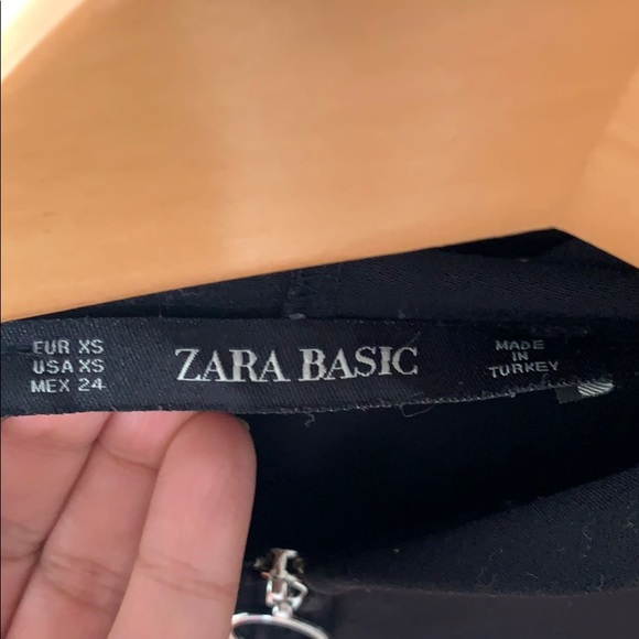 Zara women’s XS hoodie - Picture 3 of 3